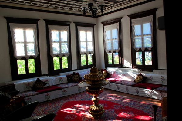 Osmanlı Döneminde Perde Kuallanımı Osmanlı Döneminde Perde Kuallanımı