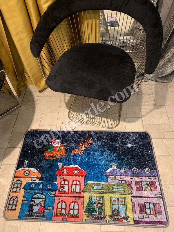 Sanie Mos Yılbaşı Temalı Lateks Kaymaz Taban Kapı Önü Paspası (Ebat 60x90) Sanie Mos Yılbaşı Temalı Lateks Kaymaz Taban Kapı Önü Paspası (Ebat 60x90)