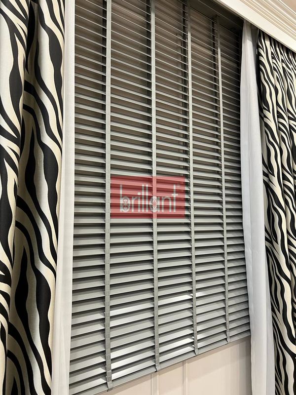 (gri) Gri Renk %100 Orijinal Ahşap Jaluzi Perde 50 Mm Ofis Modern Ve Tüm Mekanlar Için - 4
