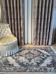 Şönil Görünüm Saçaklı Etnik Kilim Halı Şönil Görünüm Saçaklı Etnik Kilim Halı